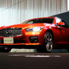 新型スカイラインの姿も