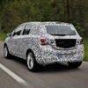 次期オペル コルサ の開発プロトタイプ車