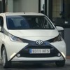 無人走行に見える新型トヨタアイゴ