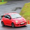 アバルト695トリビュートフェラーリ