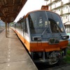 のと鉄道はかつて運用していたパノラマ車を使ったライブイベントを行う。写真は穴水駅構内で保存されているパノラマ車のNT800形気動車。
