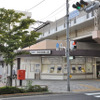 8月24日に開かれる花火大会にあわせ特急が臨時停車する京王相模原線の京王多摩川駅。