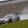 午前の公式練習。現在GT300クラスのポイント首位である#4 BMW Z4。