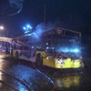 バンコクで路線バス炎上　死傷者なし