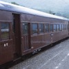 南大夕張駅ホーム跡に横付けされたラッセル車のスハニ6（左・1987年8月）。現在も同駅跡で保存されている。