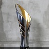 F1シンガポールグランプリの優勝トロフィー
