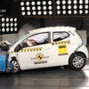 新型 トヨタ アイゴ のユーロNCAP 衝突テスト