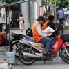 バンコクでバイクタクシー運転手の登録開始