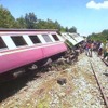 タイ国鉄、南部で脱線　職員２人けが