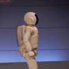 ASIMO の走りに磨き---「わたしの仕事はどうなる」写真蔵