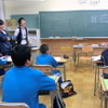 スリーデイズ・プロジェクトのようす。大学生が単なる勉強スキルだけを教えるのではない。それぞれがこれまでの人生を語る場も設けられた
