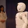 ASIMO の走りに磨き---「わたしの仕事はどうなる」写真蔵