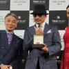 自動車文化人部門：アーティストの横山剣氏
