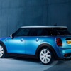 新型 MINI ハッチバック 5ドア