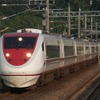 東京～北陸間の鉄道ルートのうち在来線区間を担っている現在の特急『はくたか』。新たに開業する北陸新幹線は在来線を含む現行ルートより約1000円高くなる。
