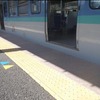 かさ上げされたホーム。