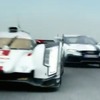 アウディのルマンレーサーとRS7スポーツバックのロボットカー（動画キャプチャ）