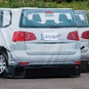 予防安全性能アセスメントのうち、自動ブレーキ試験に用いられるバルーン。ミニバンの車体後部を模している。