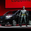 トヨタ エスクァイア とCMキャラクターのバットマン