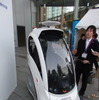 【G空間EXPO14】「目的地まで連れてって」…日立の移動支援ロボットが初デモ