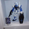 【G-STAR 2014】ガンダムをグフやユニコーン風にアレンジ！「RX-78-2」が36体立ち並ぶガンプラコーナーが熱い