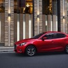 Mazda2 セダン