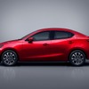 Mazda2 セダン