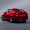 Mazda2 セダン