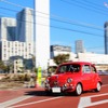 晴海の集合場所に向かうフィアット・アバルト850TCニュルブルクリンク