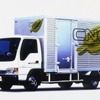 仲間外れは悪いので、大型トラックも排ガスを★★★で評価