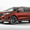 新型 フォード エッジ の3列シート7名乗り
