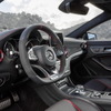 メルセデスベンツ CLA 45 AMG シューティングブレーク