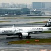 飛行場誘導システム（OANS）により、パイロットが初めて訪れる空港でも誘導用の先導車を必要としない。羽田空港でもすいすいと移動していた。