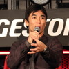 東京オートサロン2015 ブリヂストンブース佐藤琢磨トークショーの様子