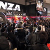 東京オートサロン2015 ブリヂストンブース佐藤琢磨トークショーの様子