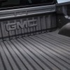 GMC キャニオン の ナイトフォールエディション