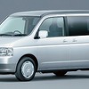 【新型ホンダ『ステップワゴン』出た!】箱は箱なりに、気を使ってデザイン
