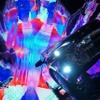 世界最大級の万華鏡と全面鏡張りの『ミラーハリアー』を組み合わせたインスタレーション「Kaleidoscope with Mirror HARRIER」