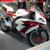 【東京モーターサイクルショー06】キッズも楽しみ、仮面ライダー マシン