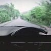 フォルクスワーゲンのCM『Eyes on the road』（道路を注視して）