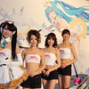 レーシングミクサポーターズ2015（左から荒井つかささん、山村ケレールさん、水谷望愛さん、熊江琉唯さん）