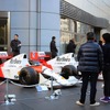 ホンダF1参戦記者会見が行なわれた青山本社に8台のF1マシンが集結