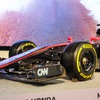 ホンダF1記者会見で展示された、マクラーレン・ホンダ『MP4-30』