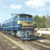 JR西日本は京都鉄道博物館の展示品として、JR貨物から機関車などの寄贈を受けた。写真は電気機関車のEF66 35。