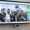 「店舗映像監視サービス」のリアルタイムモニタ。あらかじめ許可をとって登録しておけば、店内にいる顧客を顔認識して名前を表示してくれる