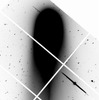 彗星のイオンの尾の大局的な時間変化を、Iバンドで得られた2分露出の3枚の画像から作成したアニメーションの参考画像