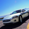 ジャガー XK とマツダ RX-8、デザイナーが受賞