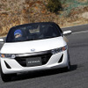 袖ヶ浦フォレストレースウェイ（千葉）で行なわれたS660プロタイプ試乗会のようす