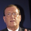 【新聞ウォッチ】ゴーン・日産社長がニッポンの首相を“一刀両断”