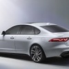 ジャガー XF 新型